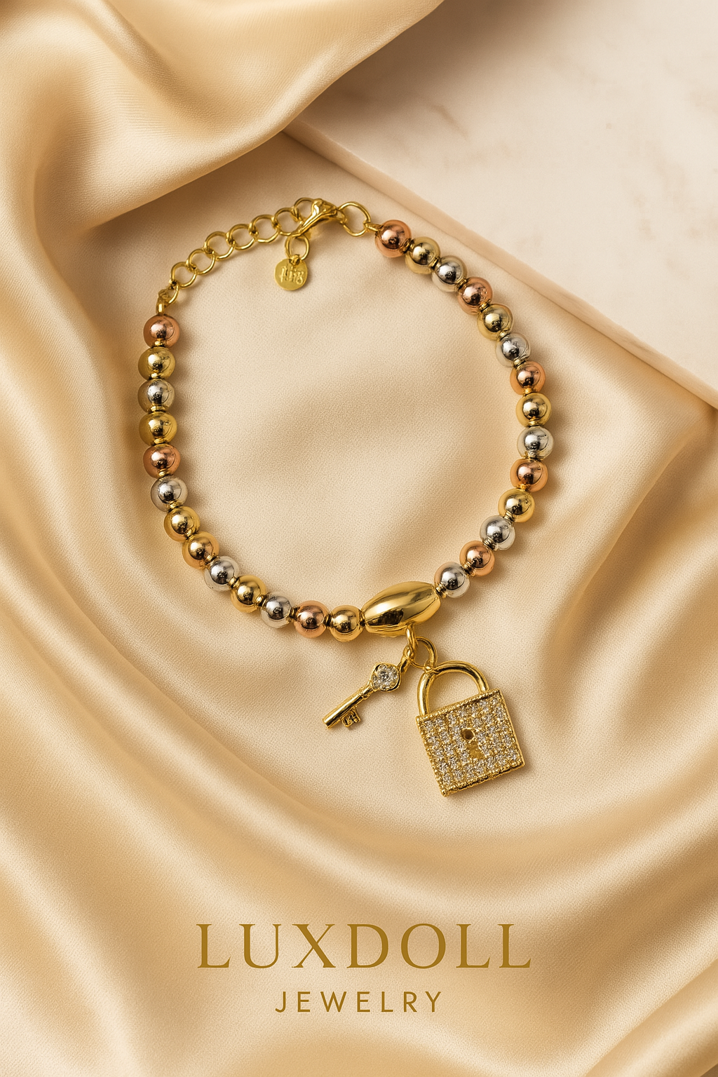 Bright Lock Bracelet